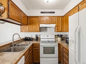 8805 W Floyd Avenue, Lakewood CO 80227