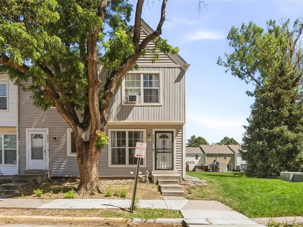 8805 W Floyd Avenue, Lakewood CO 80227
