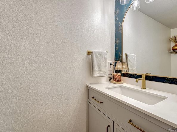 1337 S Danube Court 103, Aurora CO 80017