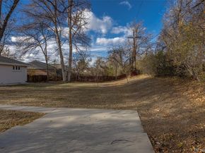 2820 S Ivanhoe Street, Denver CO 80222