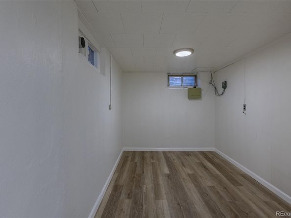 2820 S Ivanhoe Street, Denver CO 80222