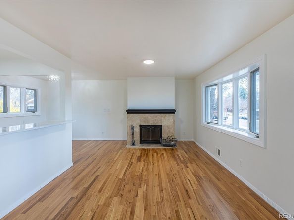 2820 S Ivanhoe Street, Denver CO 80222