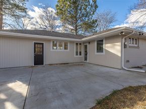 2820 S Ivanhoe Street, Denver CO 80222