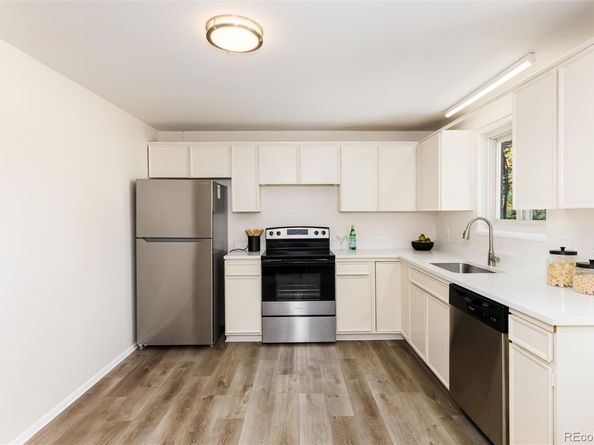 1157 S Everett Street, Lakewood CO 80232