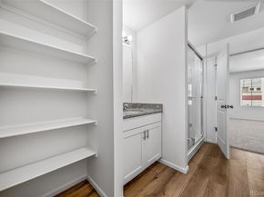 22294 E 39th Avenue, Aurora CO 80019