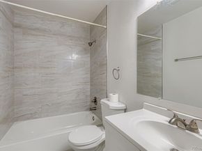 477 S Memphis Way 11, Aurora CO 80017