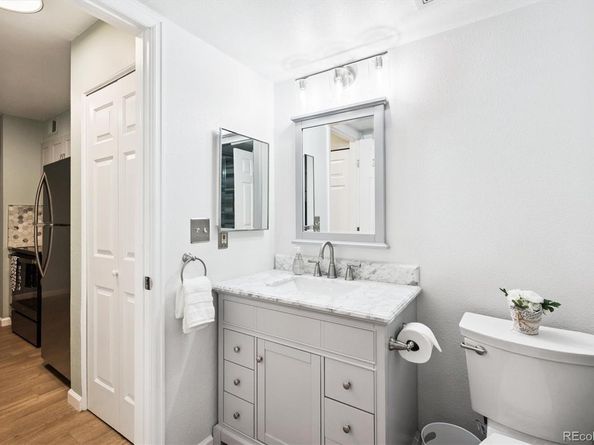 2575 S Syracuse Way L103, Denver CO 80231