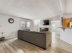 5540 Vallejo Street, Denver CO 80221