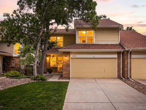 1570 S Roslyn Street, Denver CO 80231
