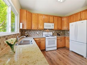 5166 S Shawnee Way, Aurora CO 80015