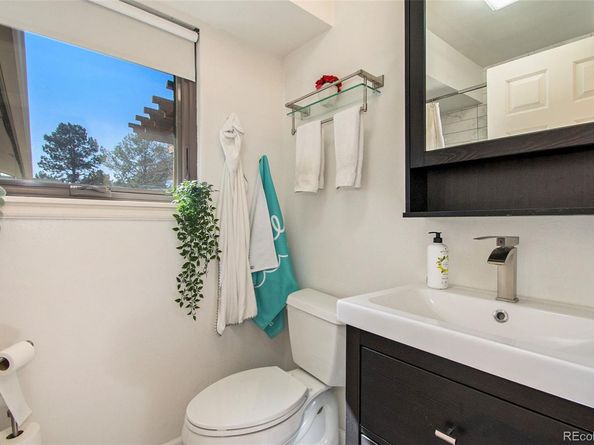 8895 E Radcliff Avenue E, Denver CO 80237