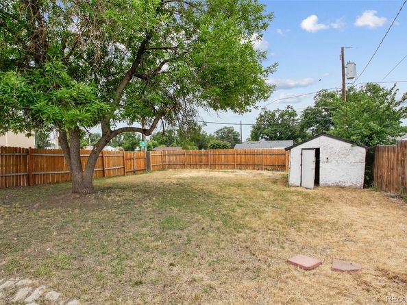 1301 Kenton Street, Aurora CO 80010