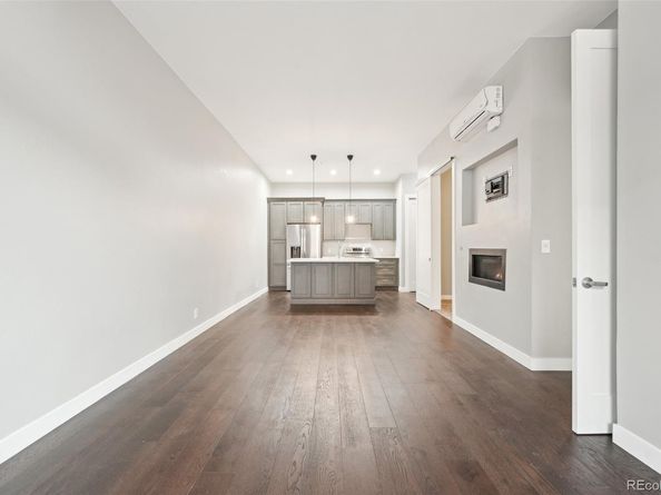 336 E 1st Avenue 207, Denver CO 80203