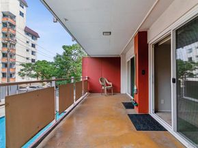 1121 Albion Street 207, Denver CO 80220