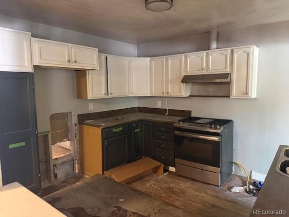 17 Lakewood Heights Drive, Lakewood CO 80215