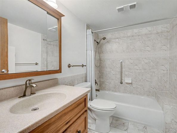 14390 E Marina Drive 302, Aurora CO 80014