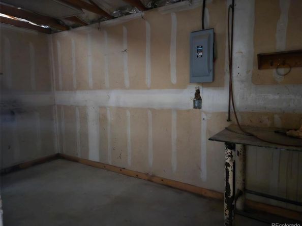 10040 W 13th Place, Lakewood CO 80215