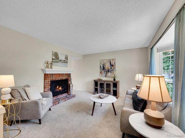 8822 E Amherst Drive E, Denver CO 80231