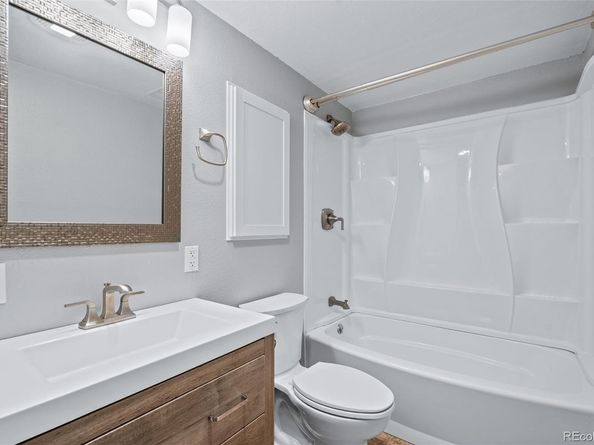 2701 S Jasper Street, Aurora CO 80013