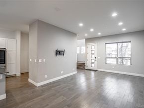 5540 Valentia Court, Denver CO 80238