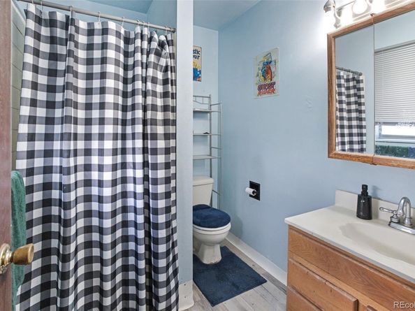 2574 S Rifle Street, Aurora CO 80013