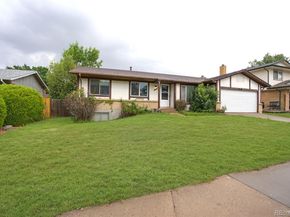 2574 S Rifle Street, Aurora CO 80013