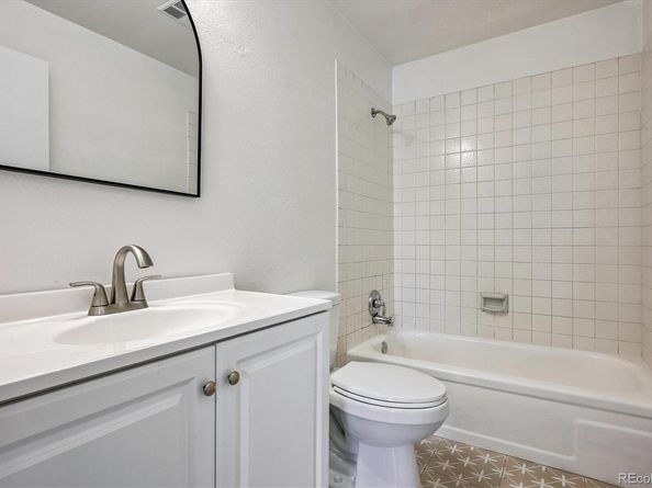 17900 E Asbury Drive, Aurora CO 80013