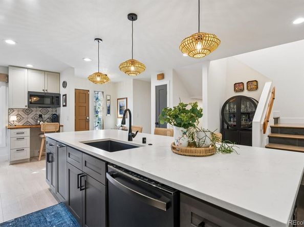 1567 W Briarwood Avenue, Littleton CO 80120