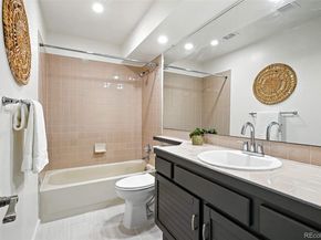 9400 E Iliff Avenue 321, Denver CO 80231