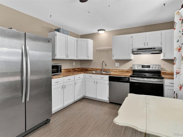 1577 S Pierson Street, Denver CO 80232
