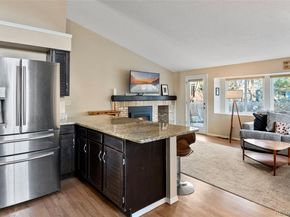 8482 Oak Street, Arvada CO 80005