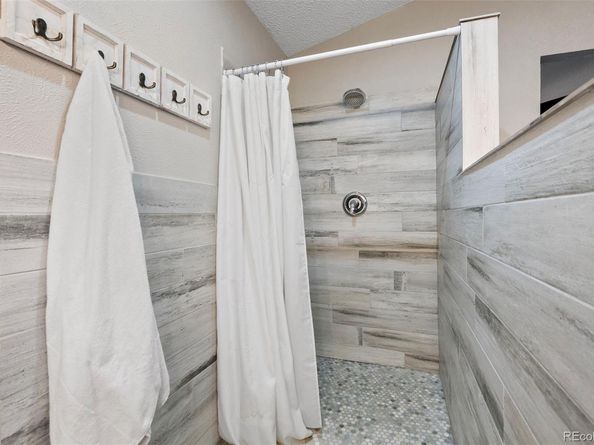 8482 Oak Street, Arvada CO 80005