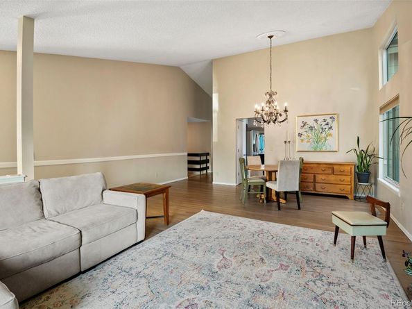 8482 Oak Street, Arvada CO 80005