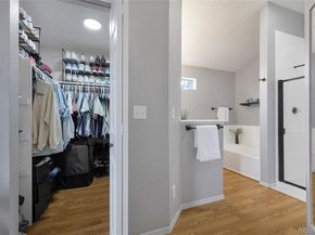 6001 S Yosemite Street E205, Greenwood Village CO 80111