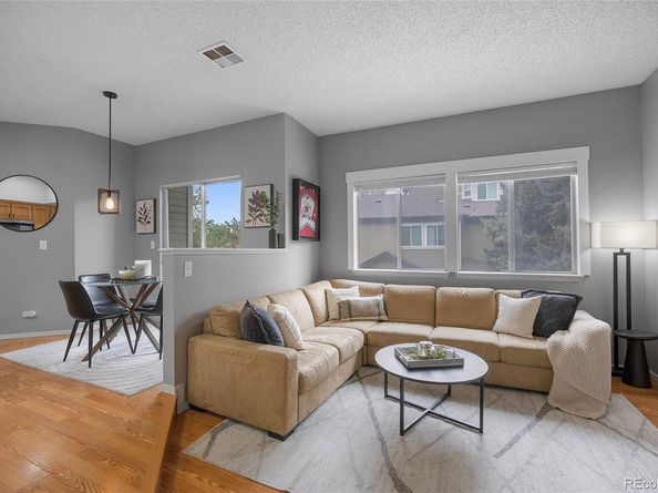 6001 S Yosemite Street E205, Greenwood Village CO 80111