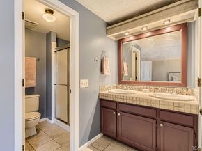 Undisclosed Address #7527790, Aurora CO 80015