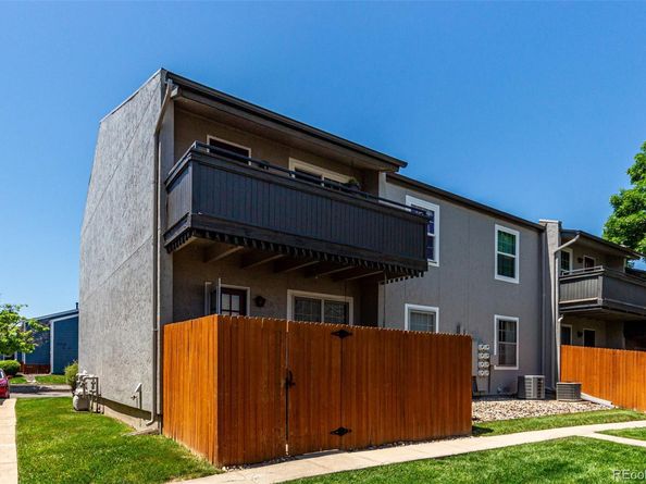 2301 E Fremont Avenue W08, Centennial CO 80122