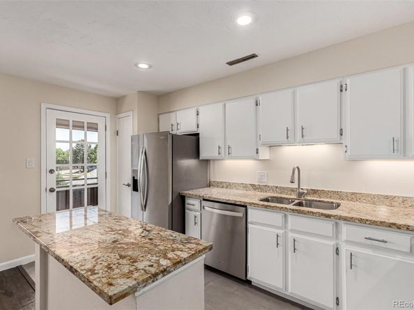2301 E Fremont Avenue W08, Centennial CO 80122