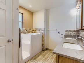 6801 S Gilpin Circle W, Centennial CO 80122