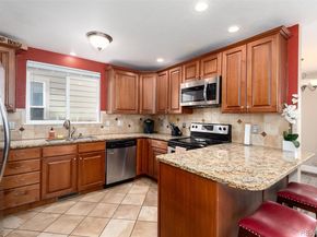 10482 W 82nd Avenue, Arvada CO 80005