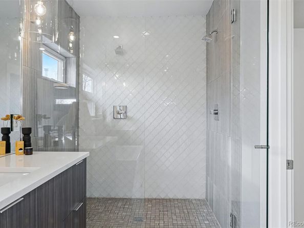 2223 W 34th Avenue, Denver CO 80211