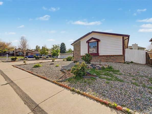 2757 S Salida Street, Aurora CO 80013