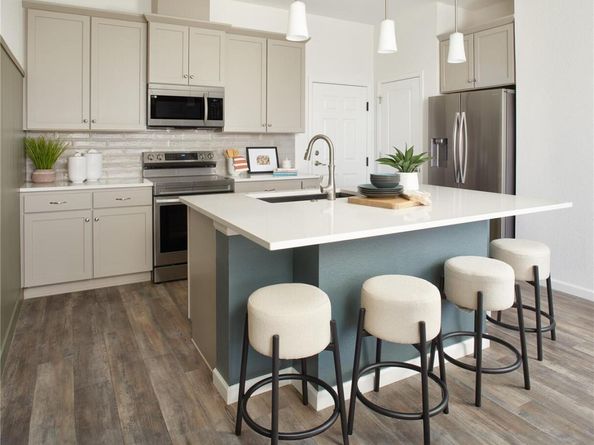 6153 N Ceylon Street 9102, Denver CO 80249