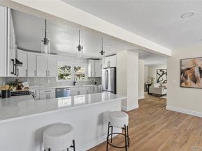 1375 W Hinsdale Drive, Littleton CO 80120