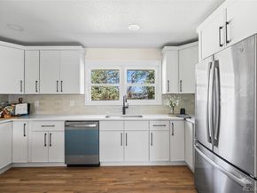 1375 W Hinsdale Drive, Littleton CO 80120