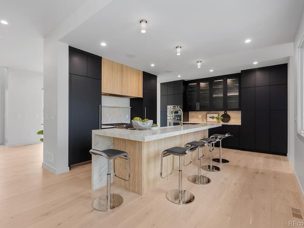 1127 S Monroe Street, Denver CO 80210