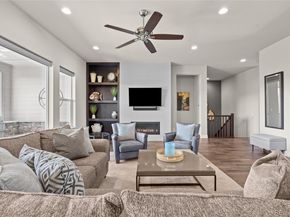 8142 S Langdale Way, Aurora CO 80016