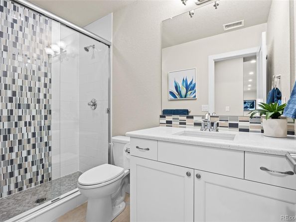 8142 S Langdale Way, Aurora CO 80016