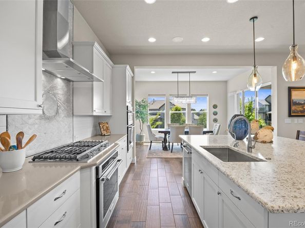 8142 S Langdale Way, Aurora CO 80016