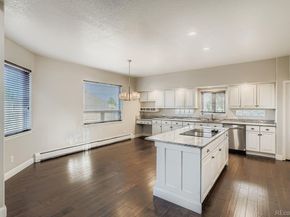 7832 W Oxford Circle, Lakewood CO 80235